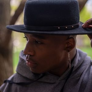 Meet your Posher, Lance